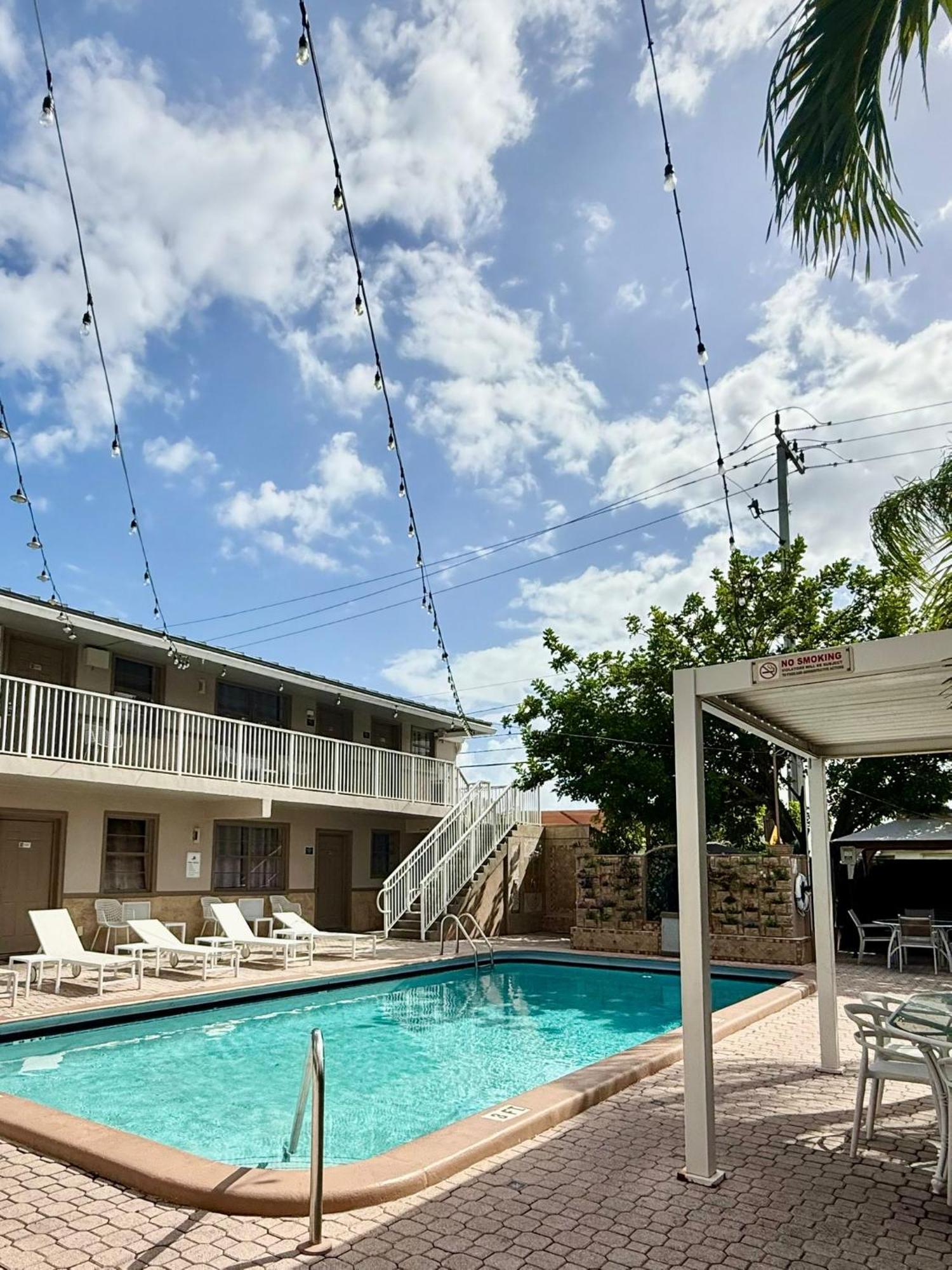 Sheridan Guesthouse Dania Beach Dış mekan fotoğraf