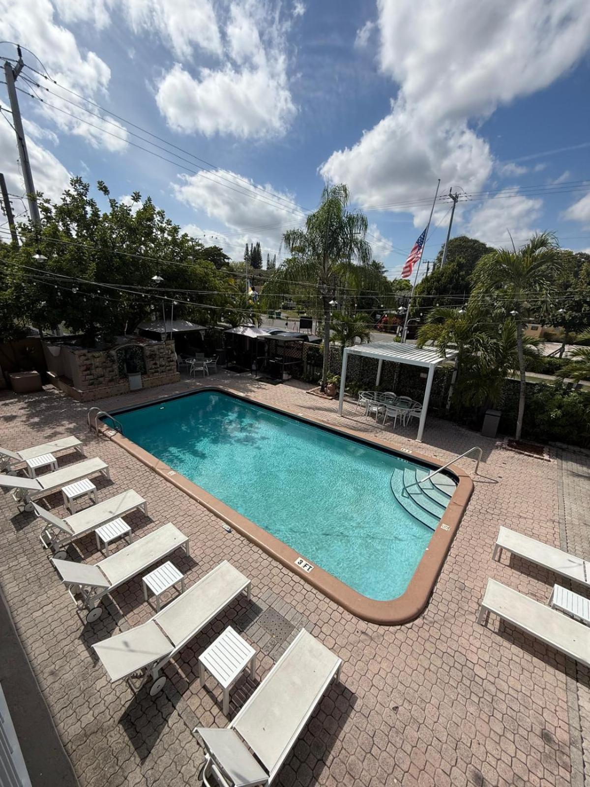 Sheridan Guesthouse Dania Beach Dış mekan fotoğraf